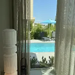 Coast With Pool, Hot Tub & Sauna *