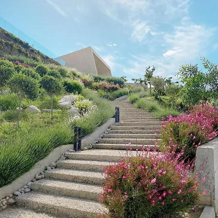 3-bedroom With A Pool And Private Sauna In Coast Villa *