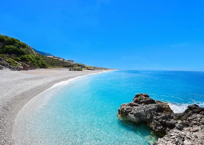 Villa Coast With Pool, Hot Tub & Sauna Palasë